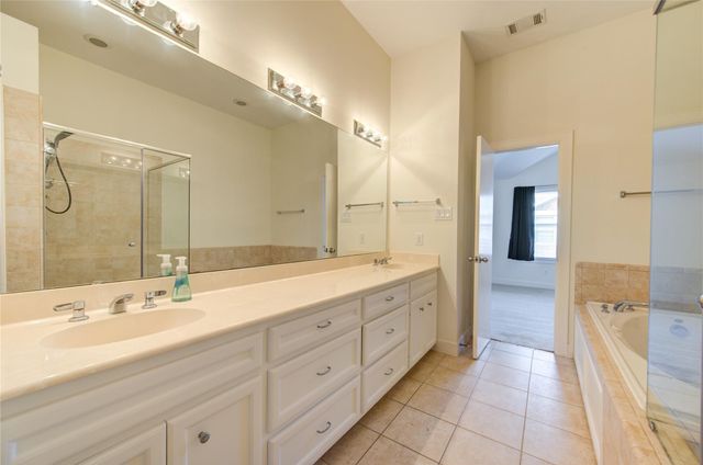 2710 Hullsmith Drive 402, Houston, TX 77063