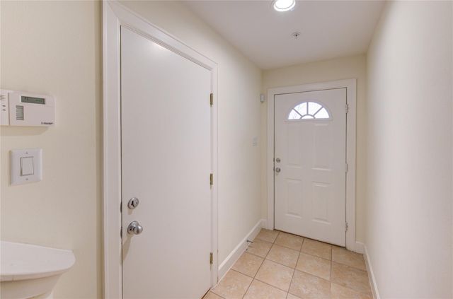 2710 Hullsmith Drive 402, Houston, TX 77063