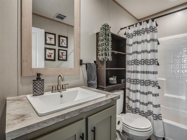 4569 Cumberland Farm Circle, Guthrie, OK 73044