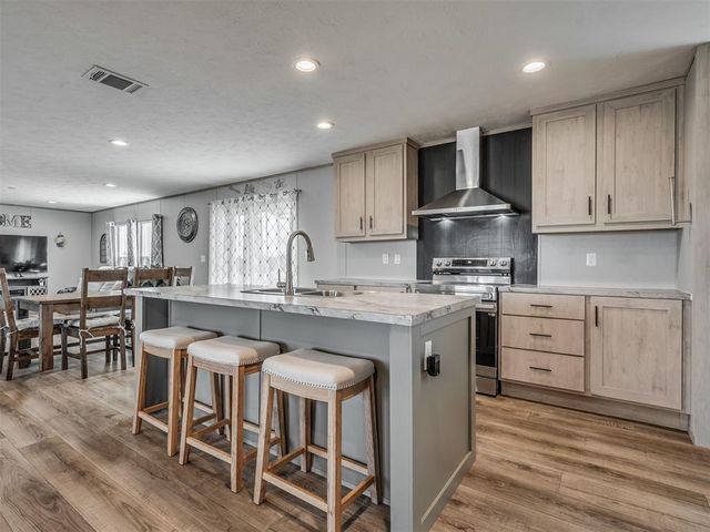 4569 Cumberland Farm Circle, Guthrie, OK 73044