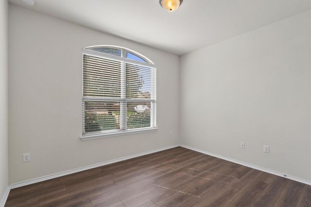 7604 Knockfin DR, Austin, TX 78744