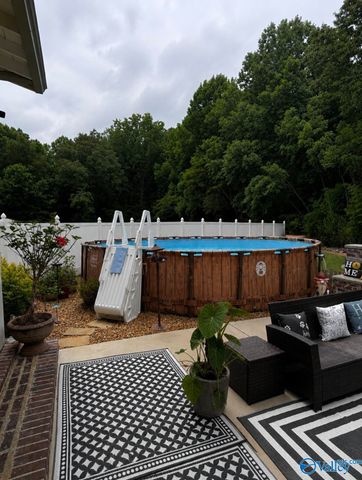 25 Bethel Crest Circle, Hartselle, AL 35640