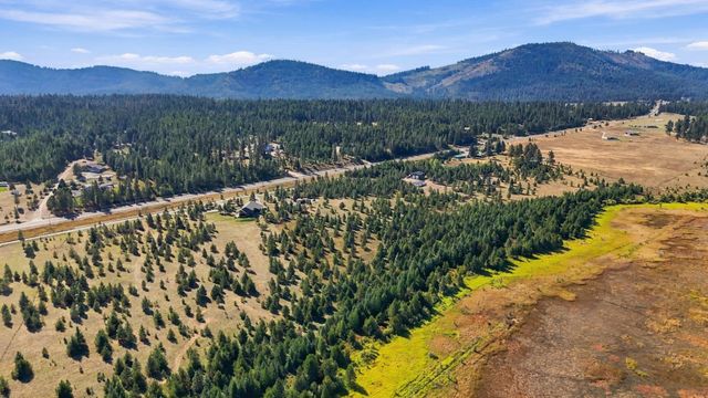 250 Paragon Dr, Newport, WA 99156