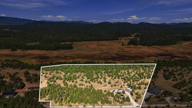 250 Paragon Dr, Newport, WA 99156