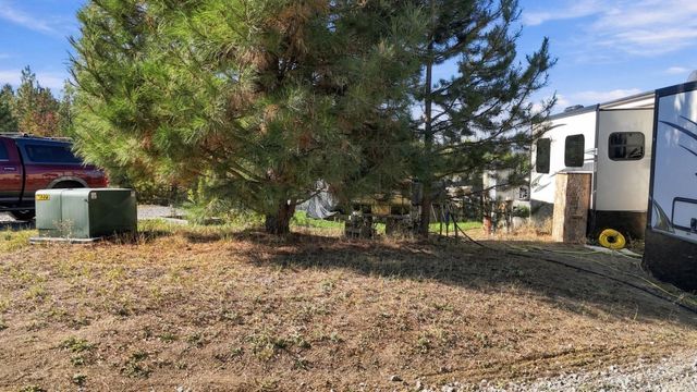 250 Paragon Dr, Newport, WA 99156