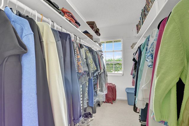 36 SE Saddleback Road, Jupiter, FL 33469