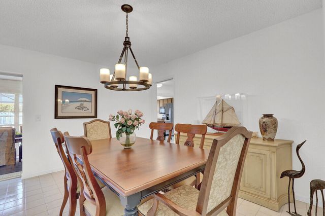 36 SE Saddleback Road, Jupiter, FL 33469