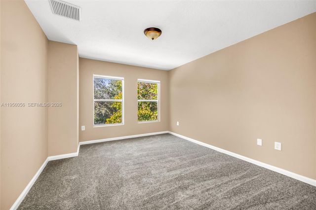 1001 SW 15th St, Deerfield Beach, FL 33441