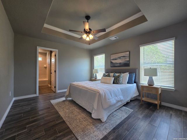 1746 BLUERIDGE DR, Canyon Lake, TX 78133