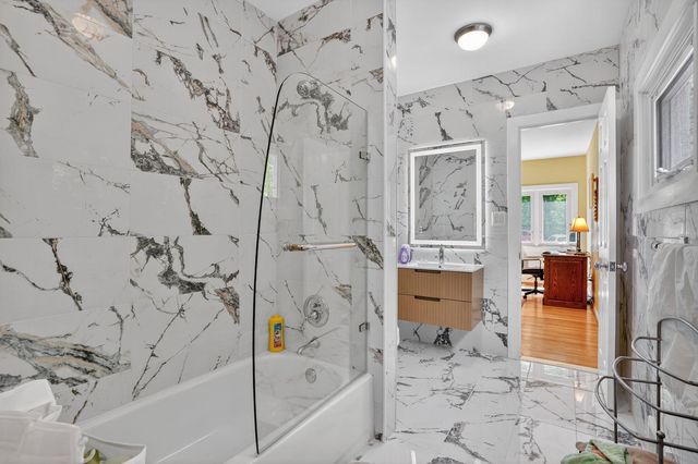 4496 OCCOQUAN VIEW CT, Woodbridge, VA 22192