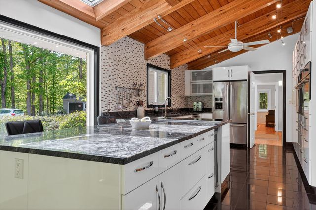 4496 OCCOQUAN VIEW CT, Woodbridge, VA 22192