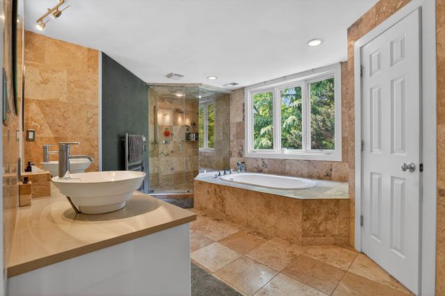 4496 OCCOQUAN VIEW CT, Woodbridge, VA 22192