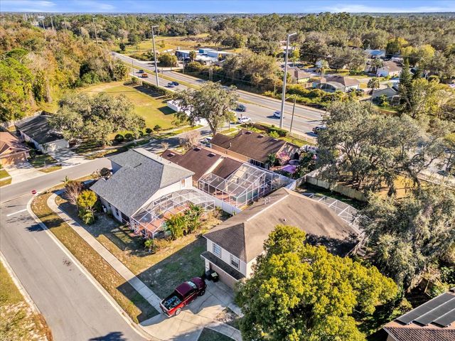 111 PINEWOOD DRIVE, Davenport, FL 33896