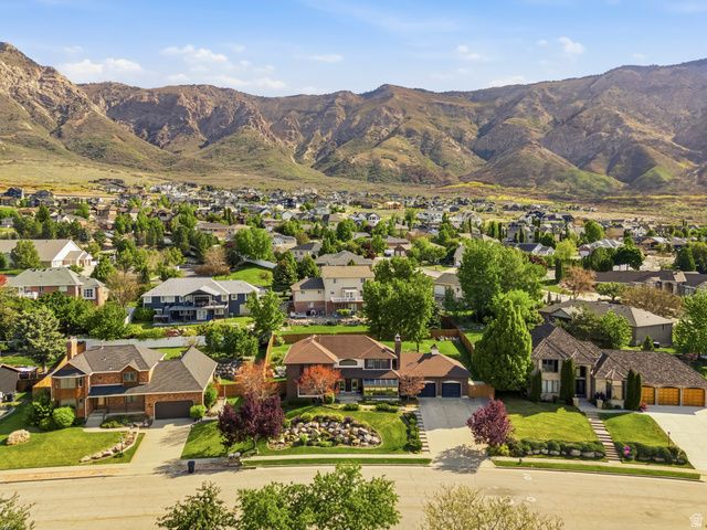 674 E 3525 N, North Ogden, UT 84414