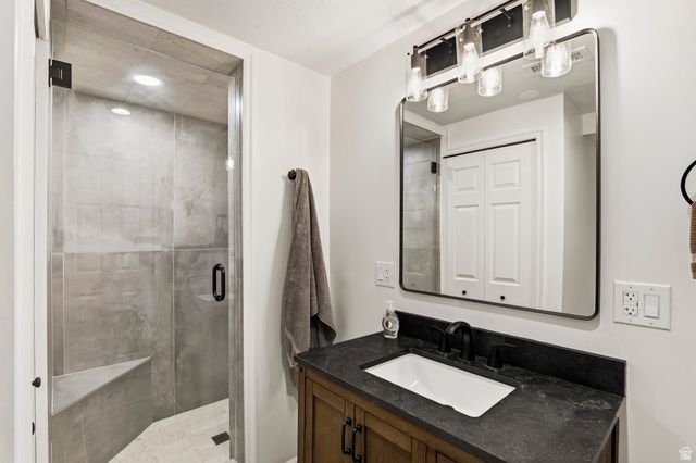 674 E 3525 N, North Ogden, UT 84414