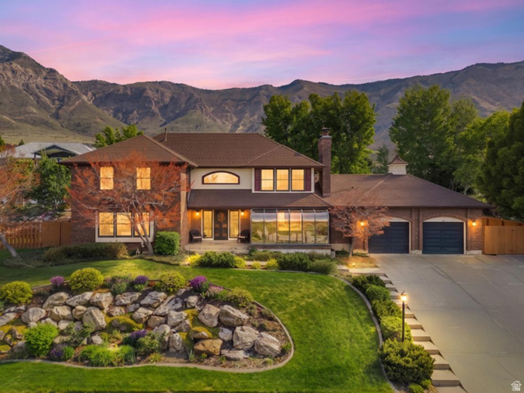 Image 1 of property listing at 674 E 3525 N, North Ogden, UT 84414