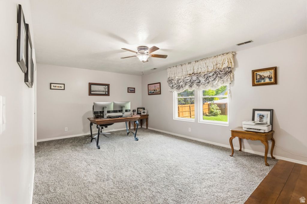 Image 17 of property listing at 674 E 3525 N, North Ogden, UT 84414