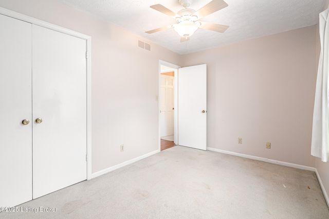 2316 Stannye Dr, Louisville, KY 40222