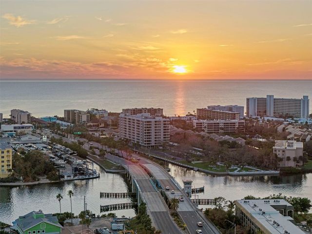 7108 MIDNIGHT PASS ROAD, Sarasota, FL 34242