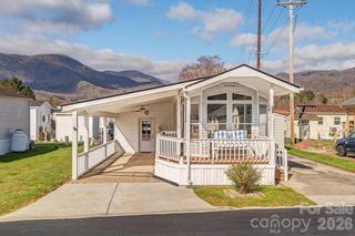 78 Strollers Lane, Waynesville, NC 28785