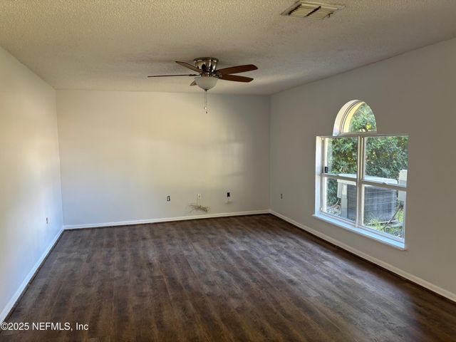 7086 SHADY PINE Court, Jacksonville, FL 32244