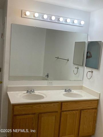 7086 SHADY PINE Court, Jacksonville, FL 32244