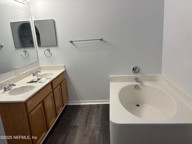 7086 SHADY PINE Court, Jacksonville, FL 32244