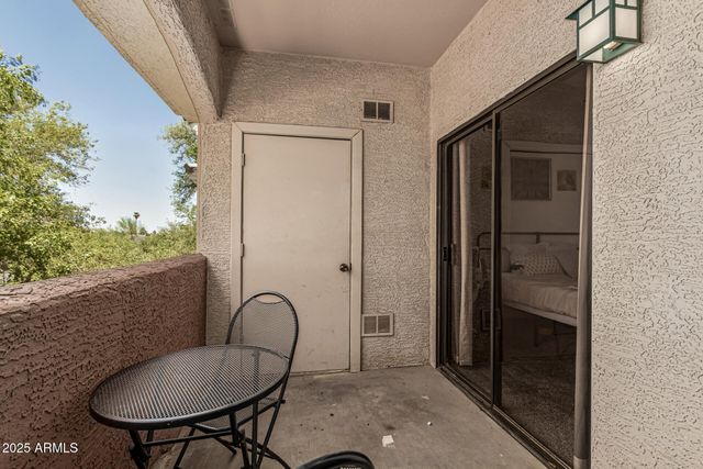 10030 W INDIAN SCHOOL Road 255, Phoenix, AZ 85037
