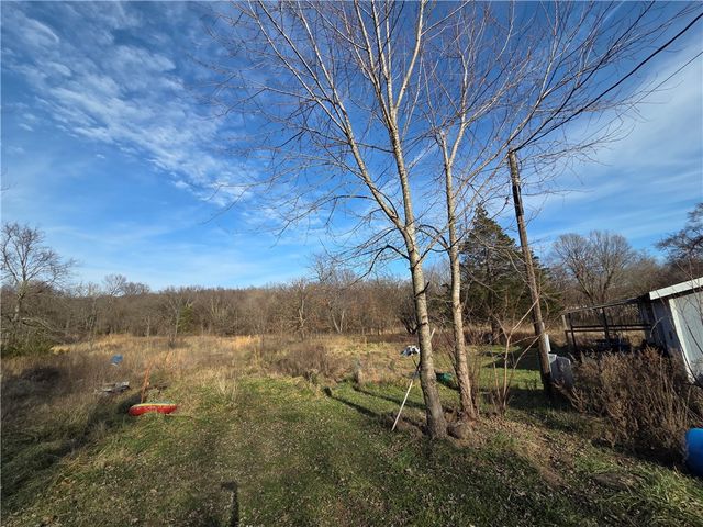 10537 Roundhill Road, Lincoln, AR 72744