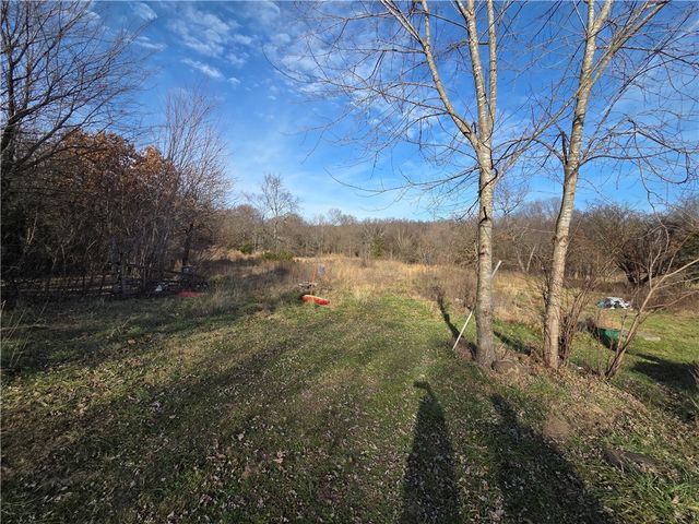 10537 Roundhill Road, Lincoln, AR 72744