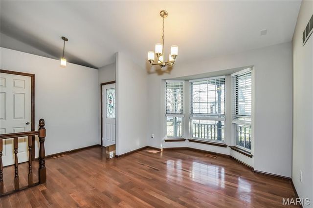 628 Bugle Run Drive, Florissant, MO 63034