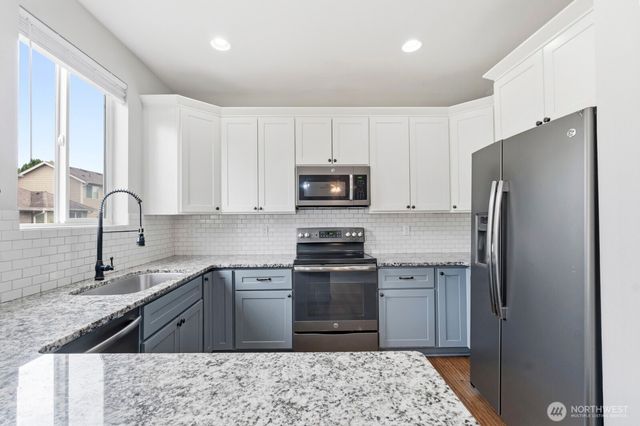 6974 Bailey Street SE, Lacey, WA 98513