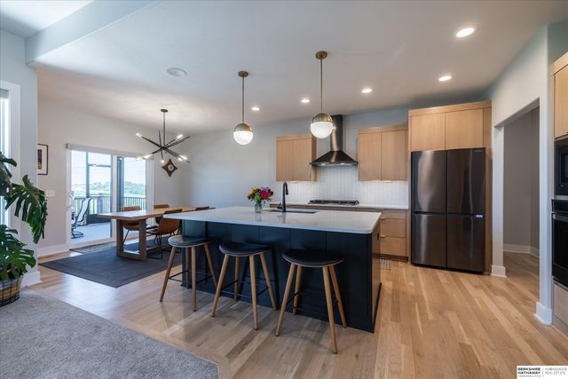 18620 Grand Avenue, Elkhorn, NE 68022