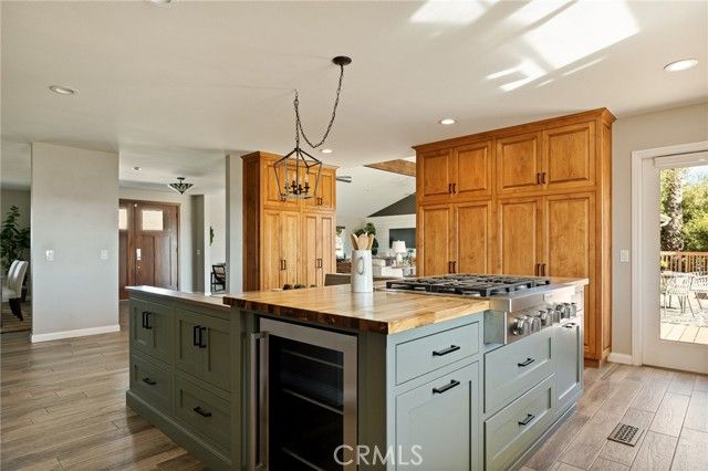 13049 Burns, Redlands, CA 92373