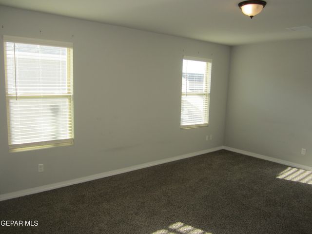 12253 Desert Cliff Court, El Paso, TX 79938