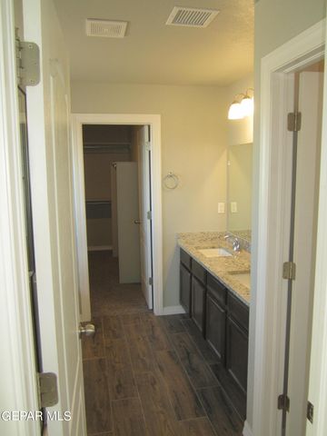 12253 Desert Cliff Court, El Paso, TX 79938