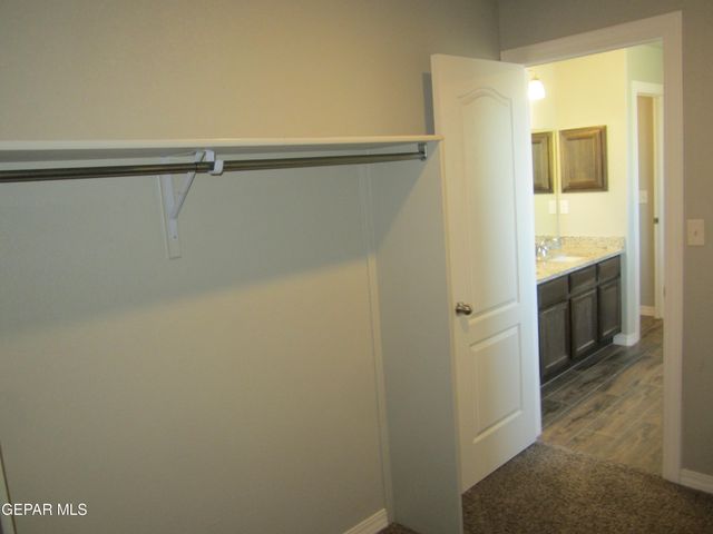 12253 Desert Cliff Court, El Paso, TX 79938