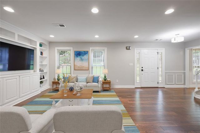 525 Cranberry Place, Roswell, GA 30076