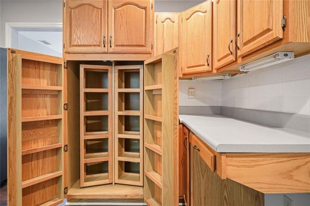 525 Cranberry Place, Roswell, GA 30076