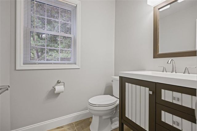 525 Cranberry Place, Roswell, GA 30076