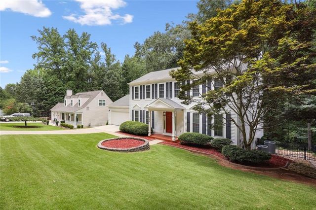 525 Cranberry Place, Roswell, GA 30076