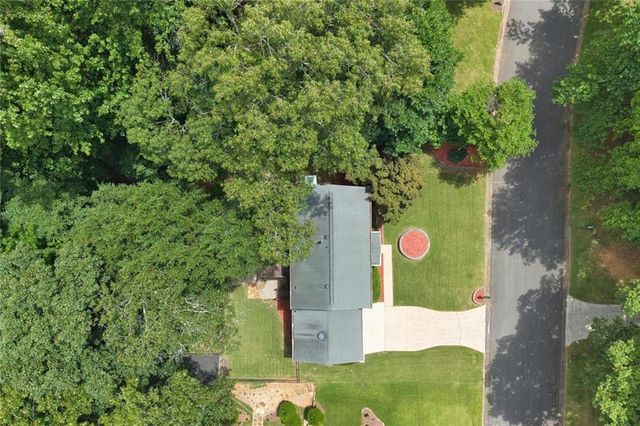 525 Cranberry Place, Roswell, GA 30076