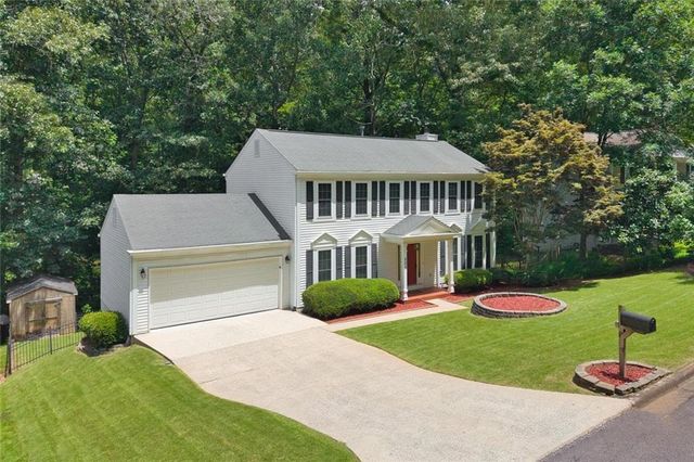 525 Cranberry Place, Roswell, GA 30076