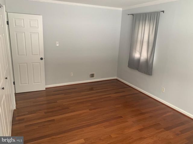 7004 FITZPATRICK DR, Laurel, MD 20707