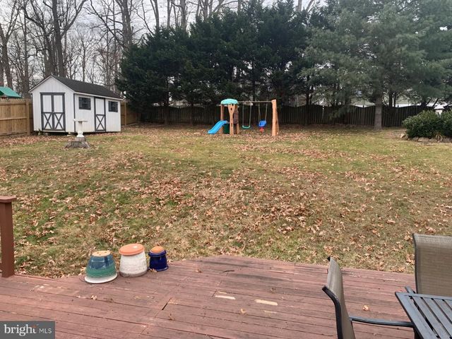 7004 FITZPATRICK DR, Laurel, MD 20707