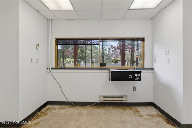 9 Wrangle Brook Road, Toms River, NJ 08755