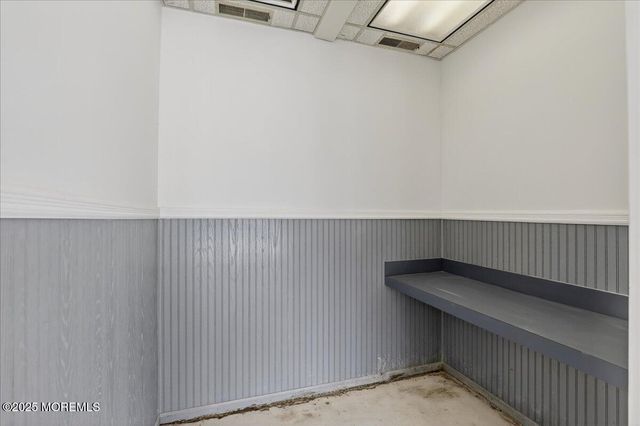 9 Wrangle Brook Road, Toms River, NJ 08755