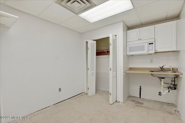 9 Wrangle Brook Road, Toms River, NJ 08755