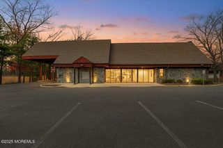 9 Wrangle Brook Road, Toms River, NJ 08755