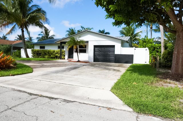 1502 NW 4th Avenue, Boca Raton, FL 33432